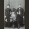 Salomon Isaac Freudman avec ses parents Salcia et Wolfgang.